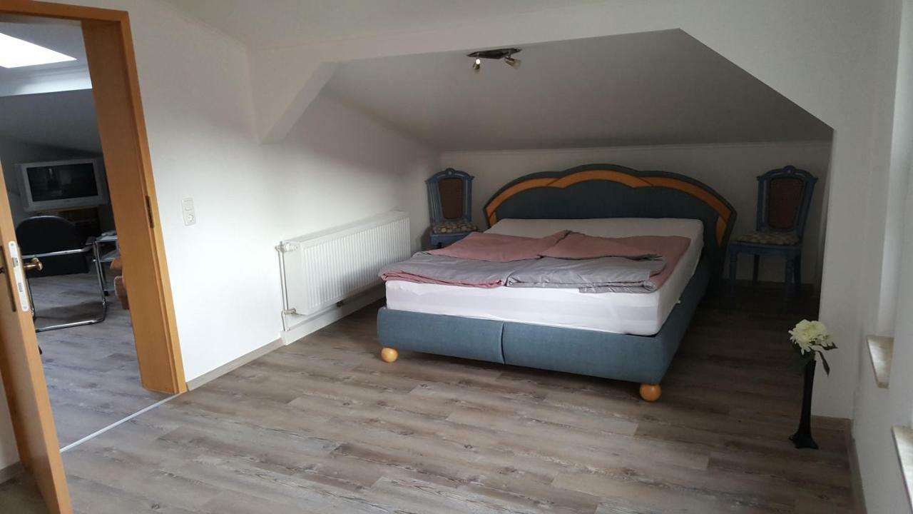 Ferienwohnung "Burgblick" An der Schmucke Exterior photo